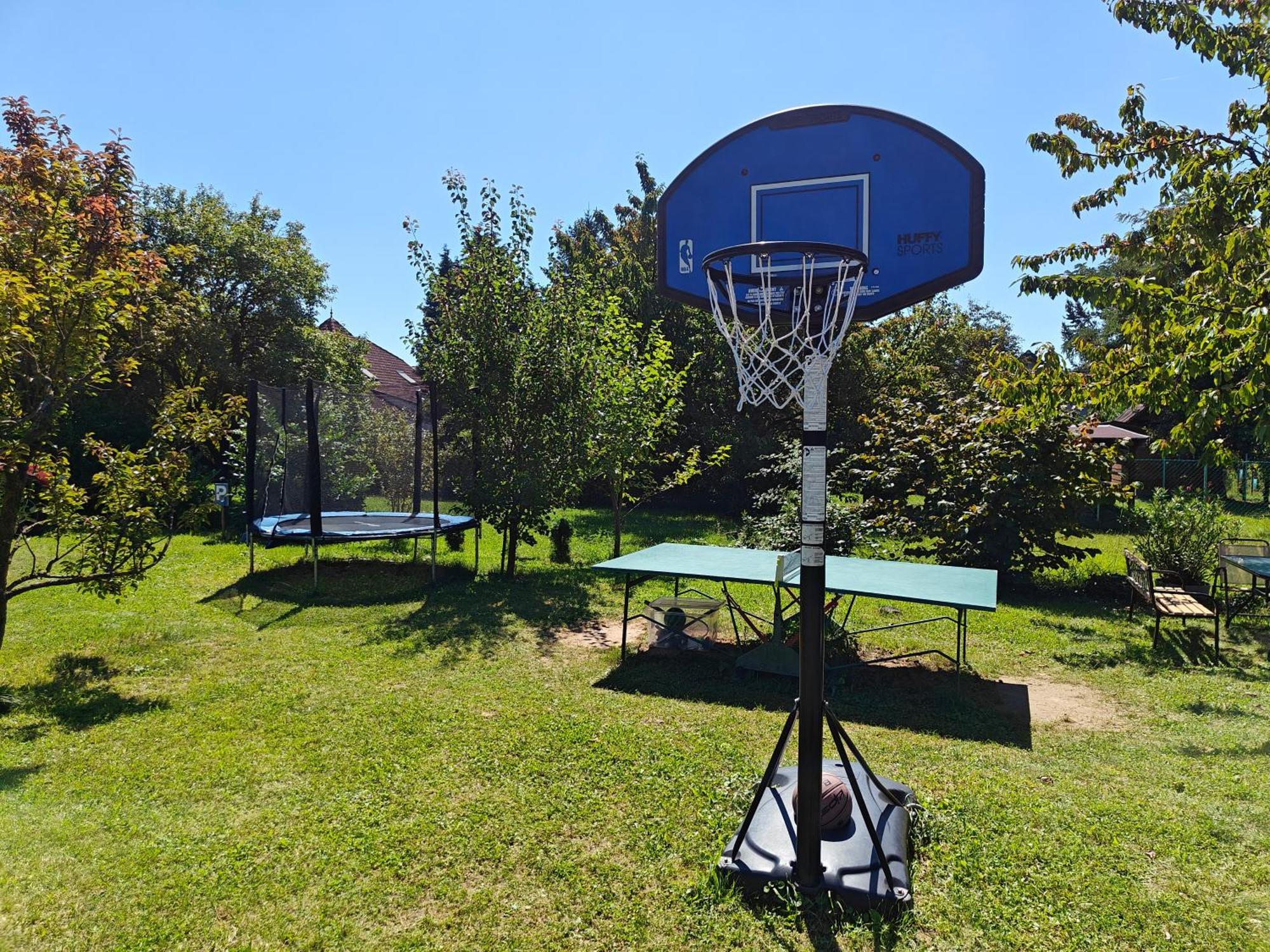 Lira Apartment *