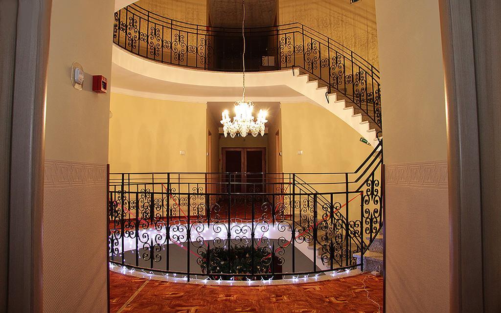 Lira Apartment *